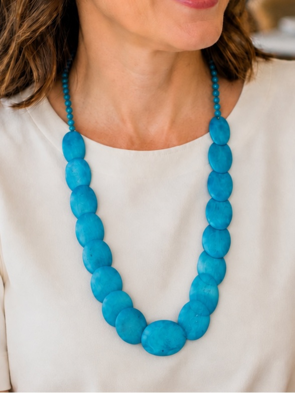 Vintage 22” Turquoise Blue Graduated Oval Bead Statement Necklace